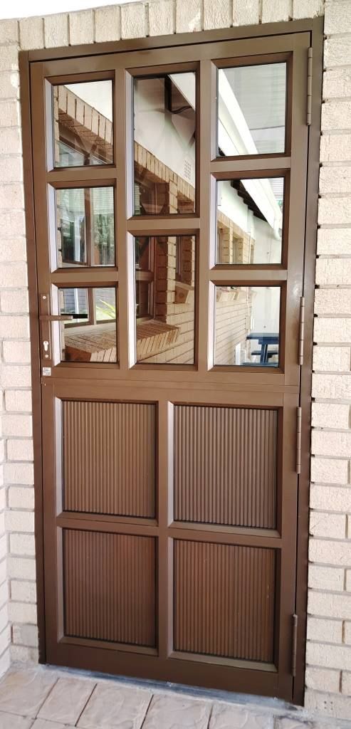 kitchen door 