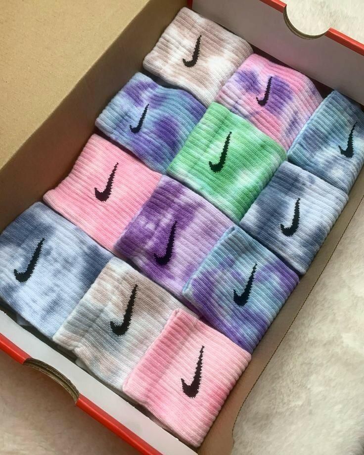 𝐍𝐢𝐤𝐞 
