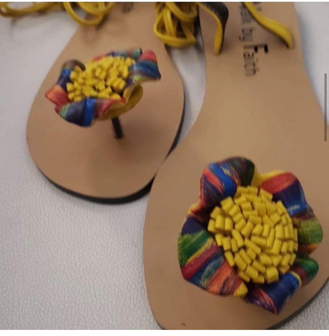 Yellow Hibiscus String Leather Sandals