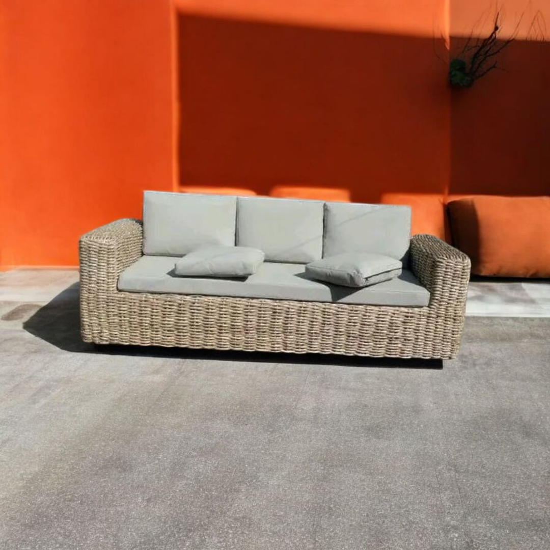 Hugo chair