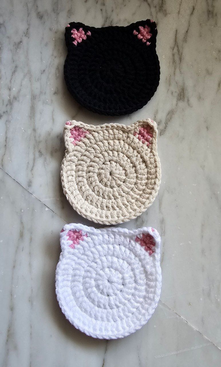 Crochet Cat Coaster