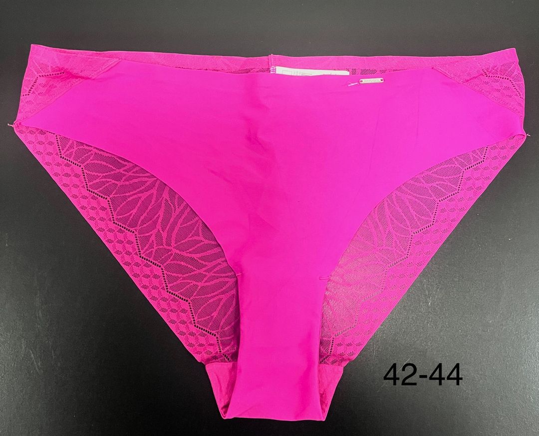 Culotte en dentelle contrastée Taille 42/44