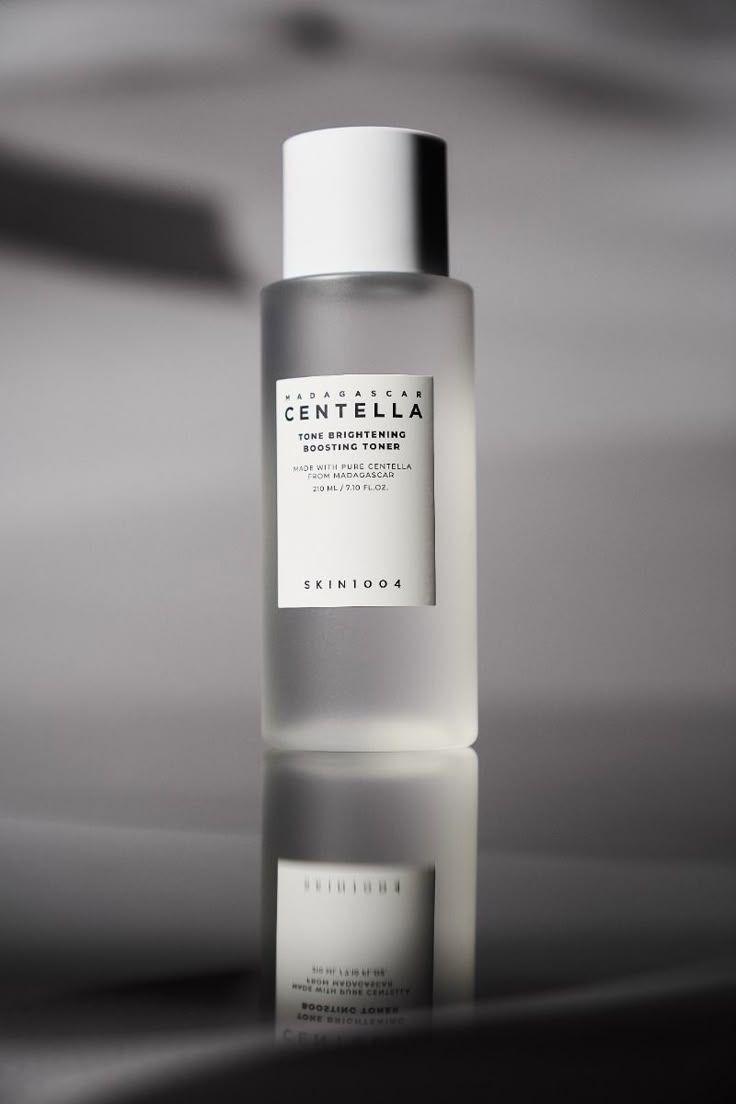 Skin1004 Centella brightening toner 
