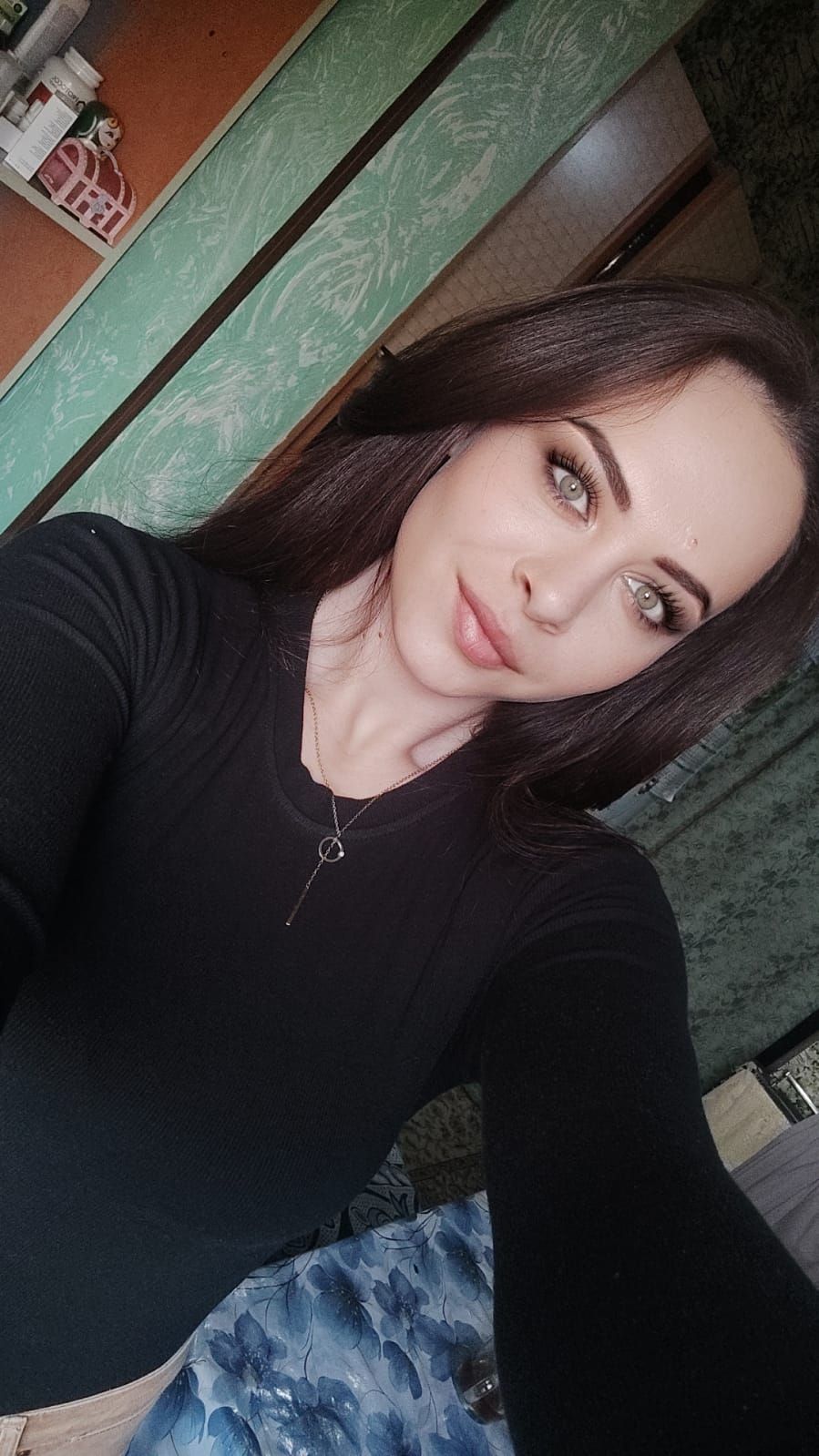 Kazakhstan Surrogacy & Egg Donor | Shymkent | 25 Yrs Old, Blood Type A, 168cm, 62kg | ID #120001 |