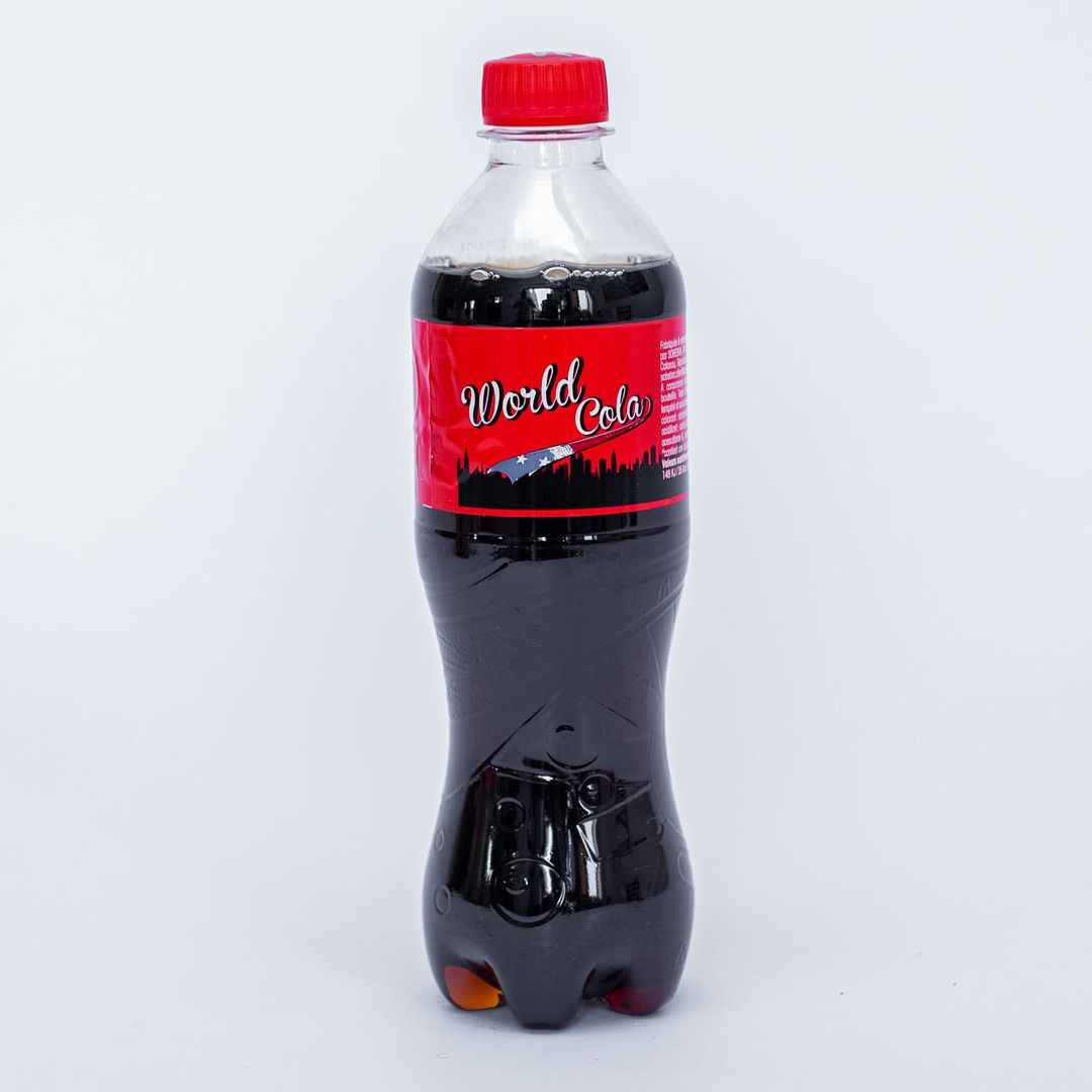 World cola Chez UTB 