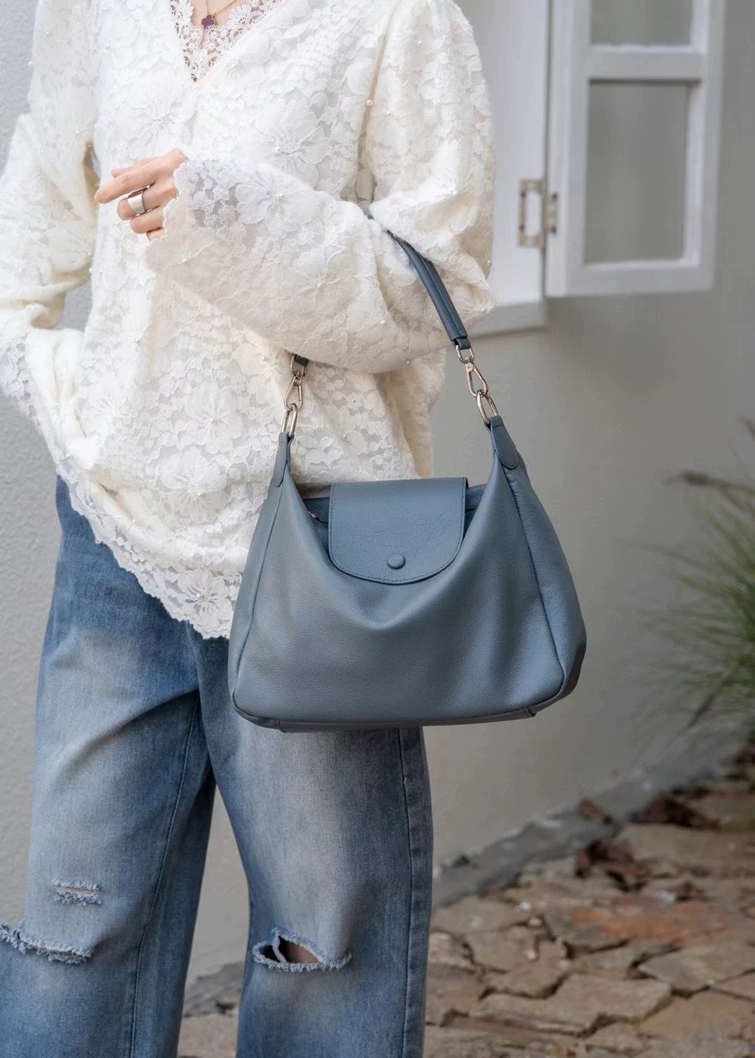 [PREORDER]  7707 - Soft Calf Leather Hobo Bag