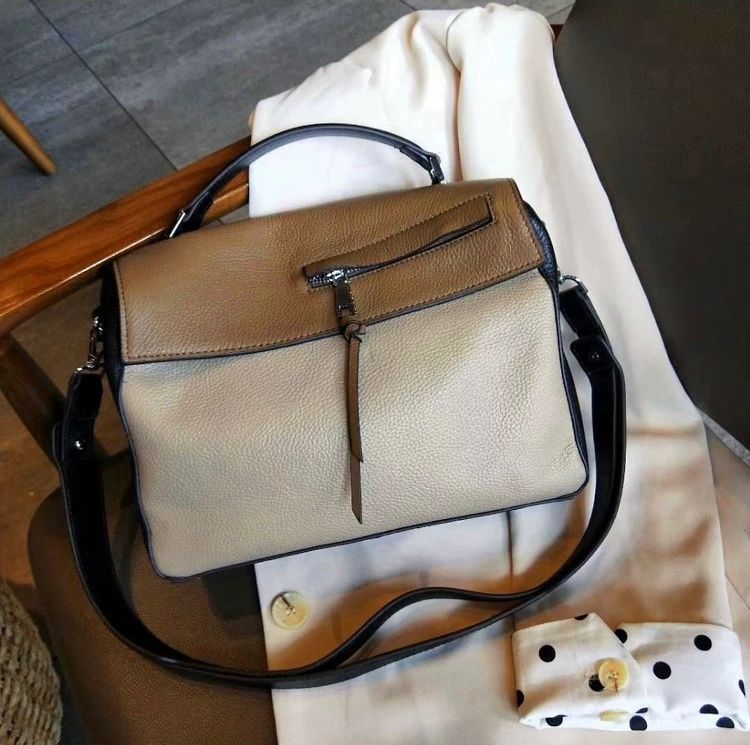 [PREORDER] 80929 - Messenger Bag in Calf Leather