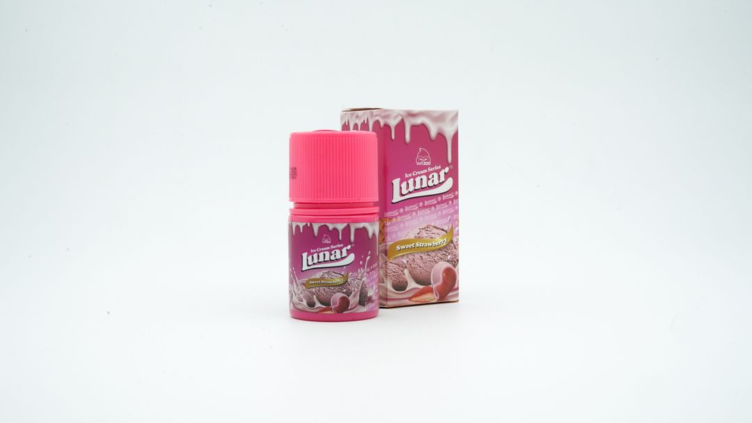 LUNAR ICE CREAM STRAWBERRY 60ML