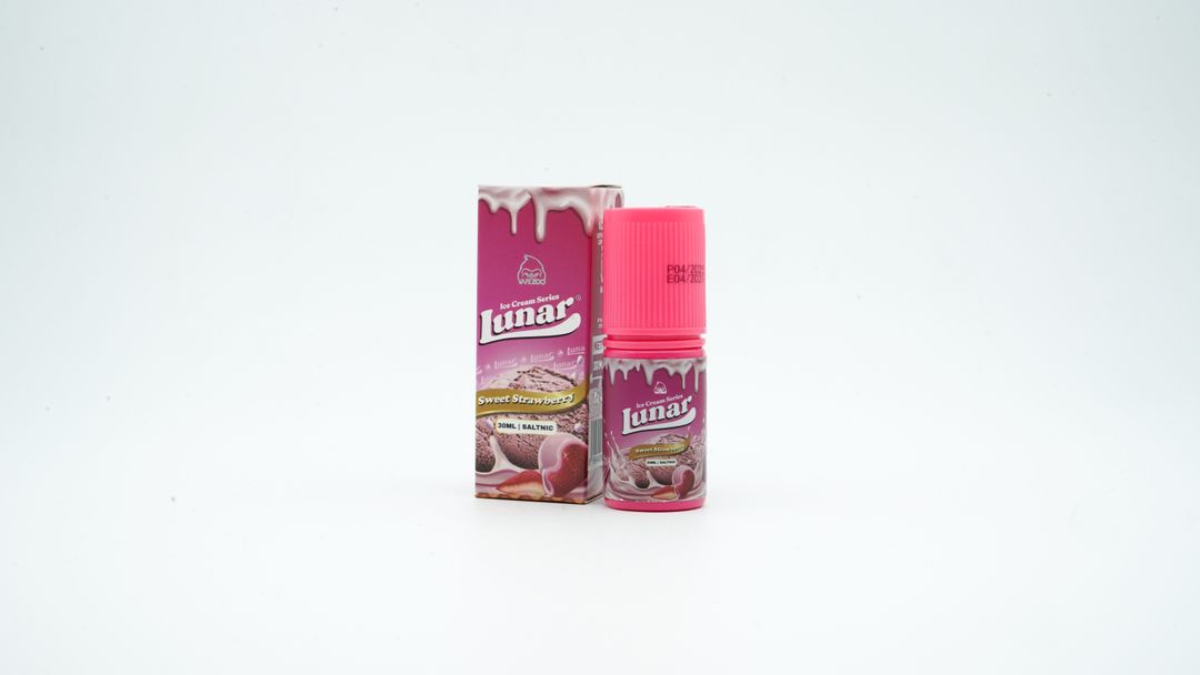 LUNAR ICE CREAM STRAWBERRY SALTNIC 30ML - TC25