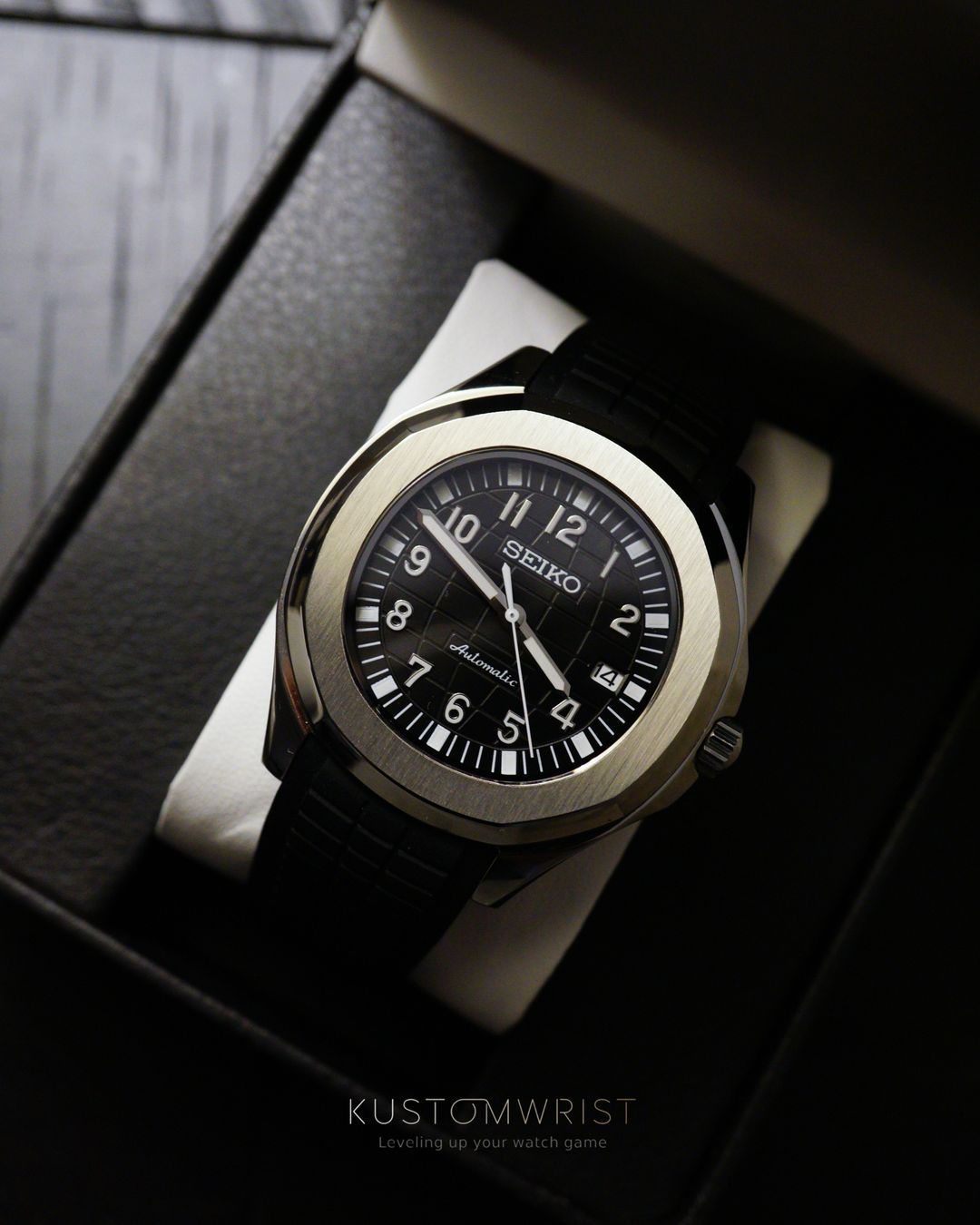 Seiko 'Aquanaut' Mod Black Dial