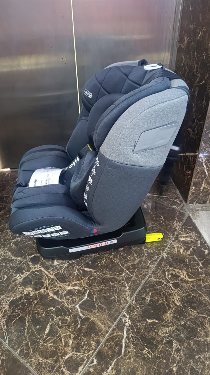 Kidilo carseat 360° rotation  With isofix 