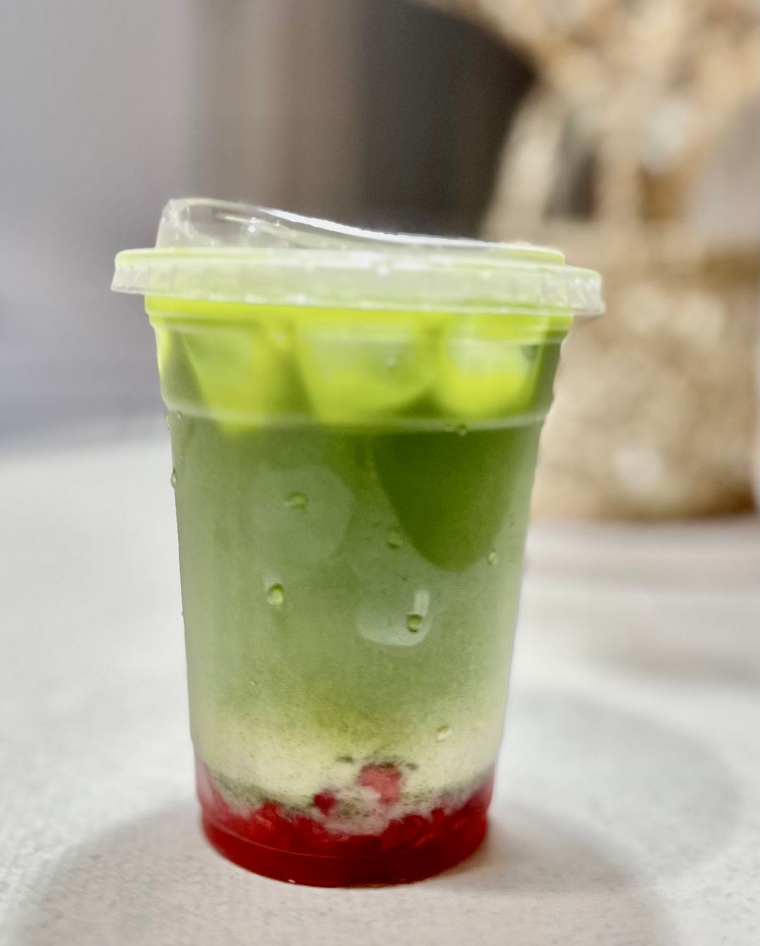 Iced Strawberry Matcha Latte (Oatmilk)