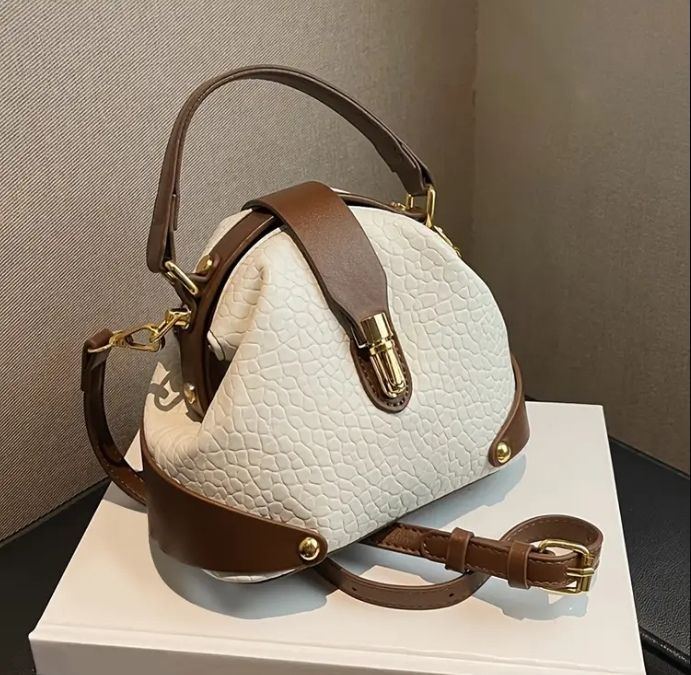Stilysh Shoulder Bag