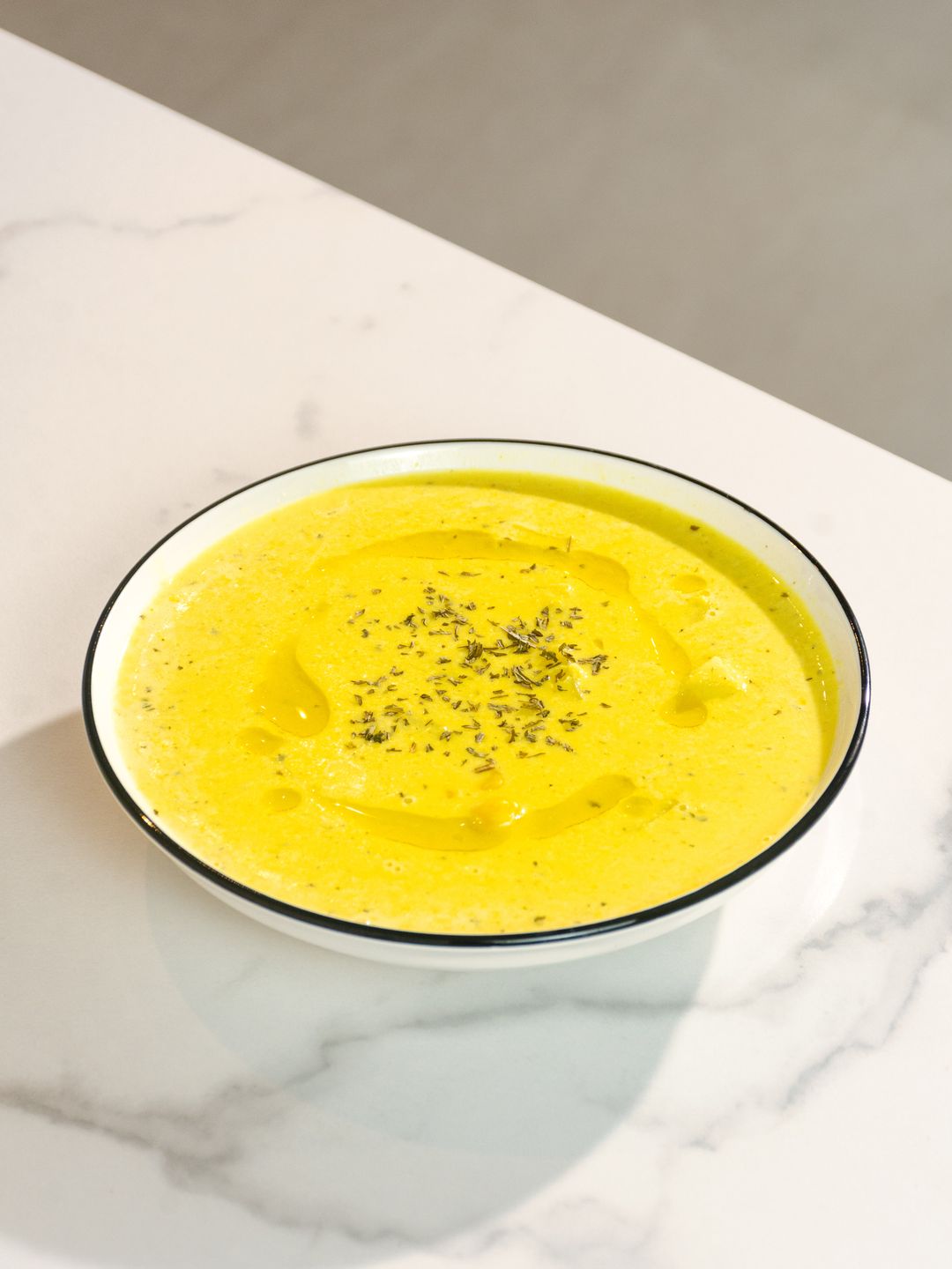 CREAM OF CORN WITH TRUFFLE OIL & PARSLEY FLAKES