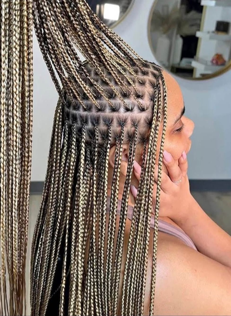Medium Knotless Braids
