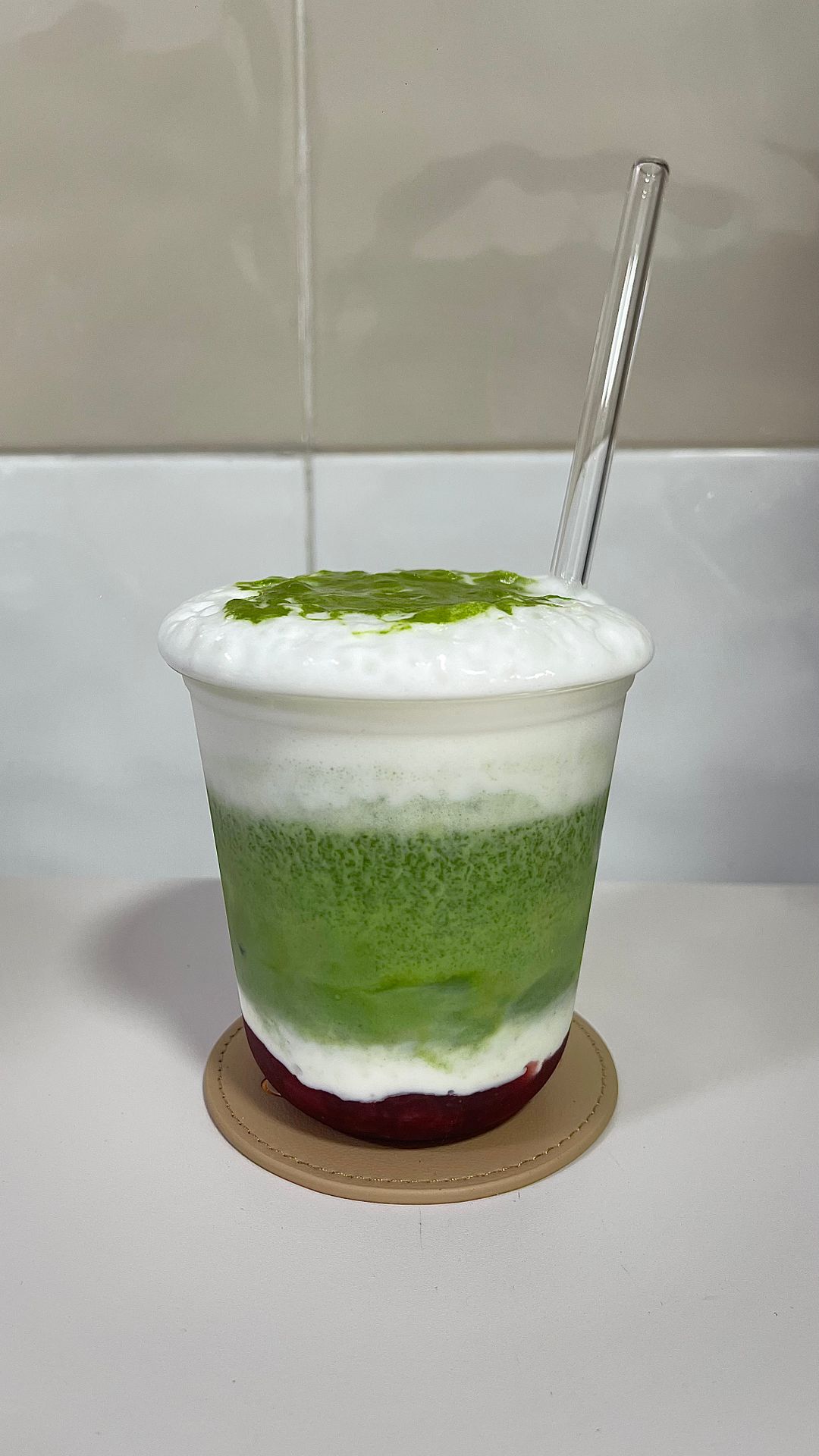 Strawberry Matcha Latte (Iced)