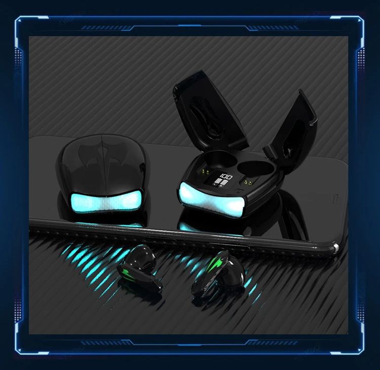 X16 Gaming Pods 