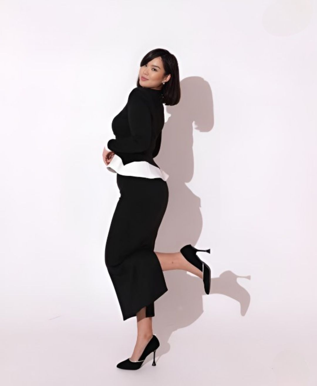 #10003 ivfhub.com signed egg donor Bachelor's degree, Blood type B ,25 Years Old, 169 cm 67 kg Dentist Surrogacy in Kazakhstan Astana APC17L+18R=35