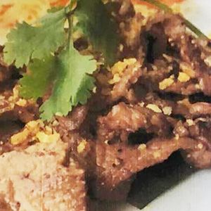 Fried Beef with Garlic