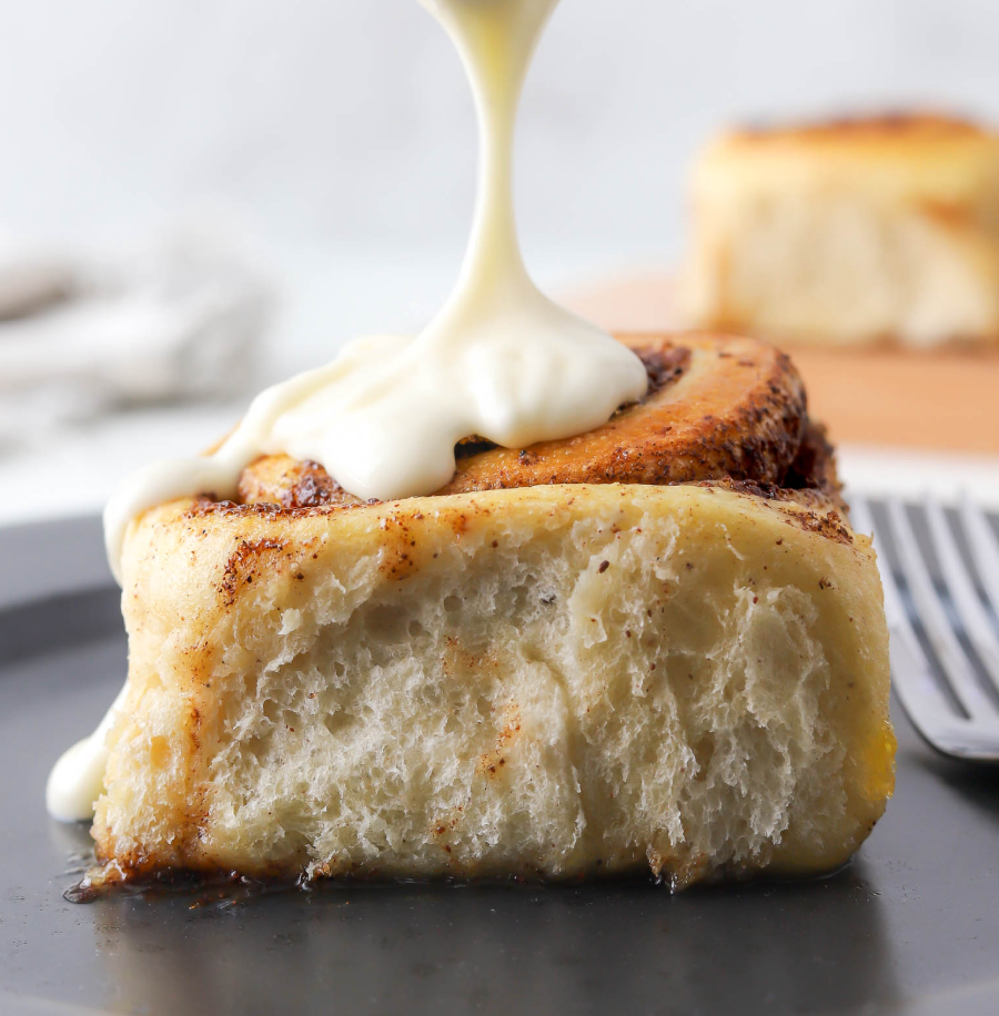 Sourdough Cinnamon Buns