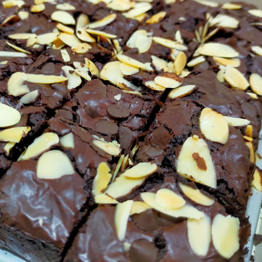 Brownies Classic Chocolate 8inch