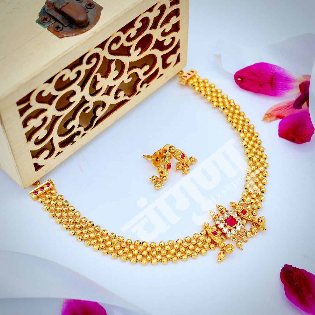 Divya Thushi