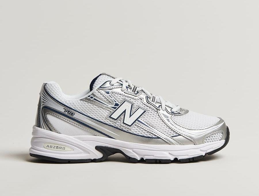 NB 740 - metallic silver / blue