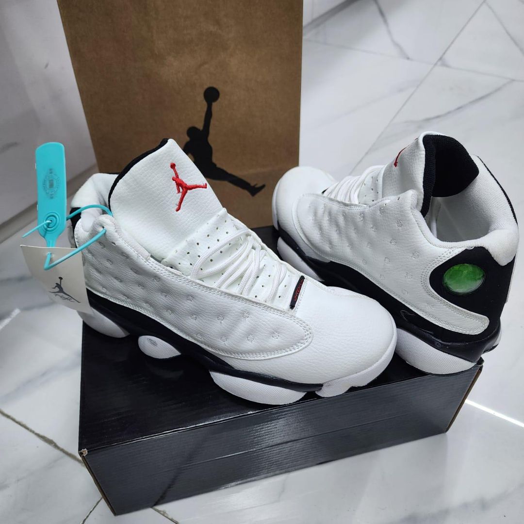 Jordan 13 - White