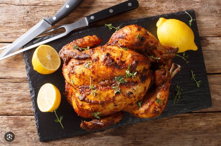 Poulet braisé à l'ail (½ / Entier)