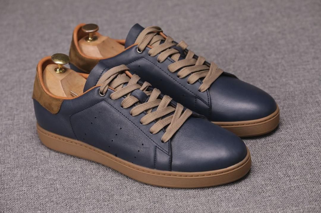 sneaker model ordinaire