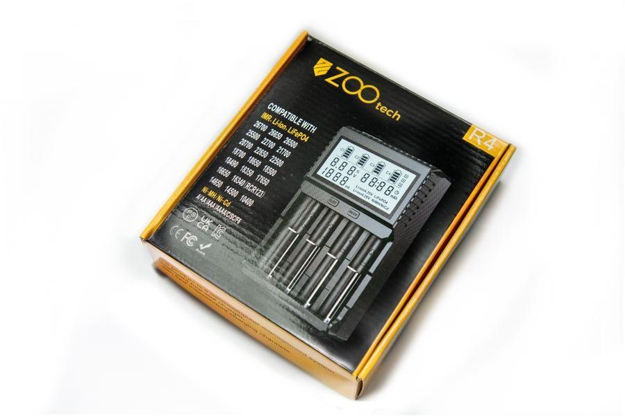 KDEST ZOOTECH OEM CHARGER R4