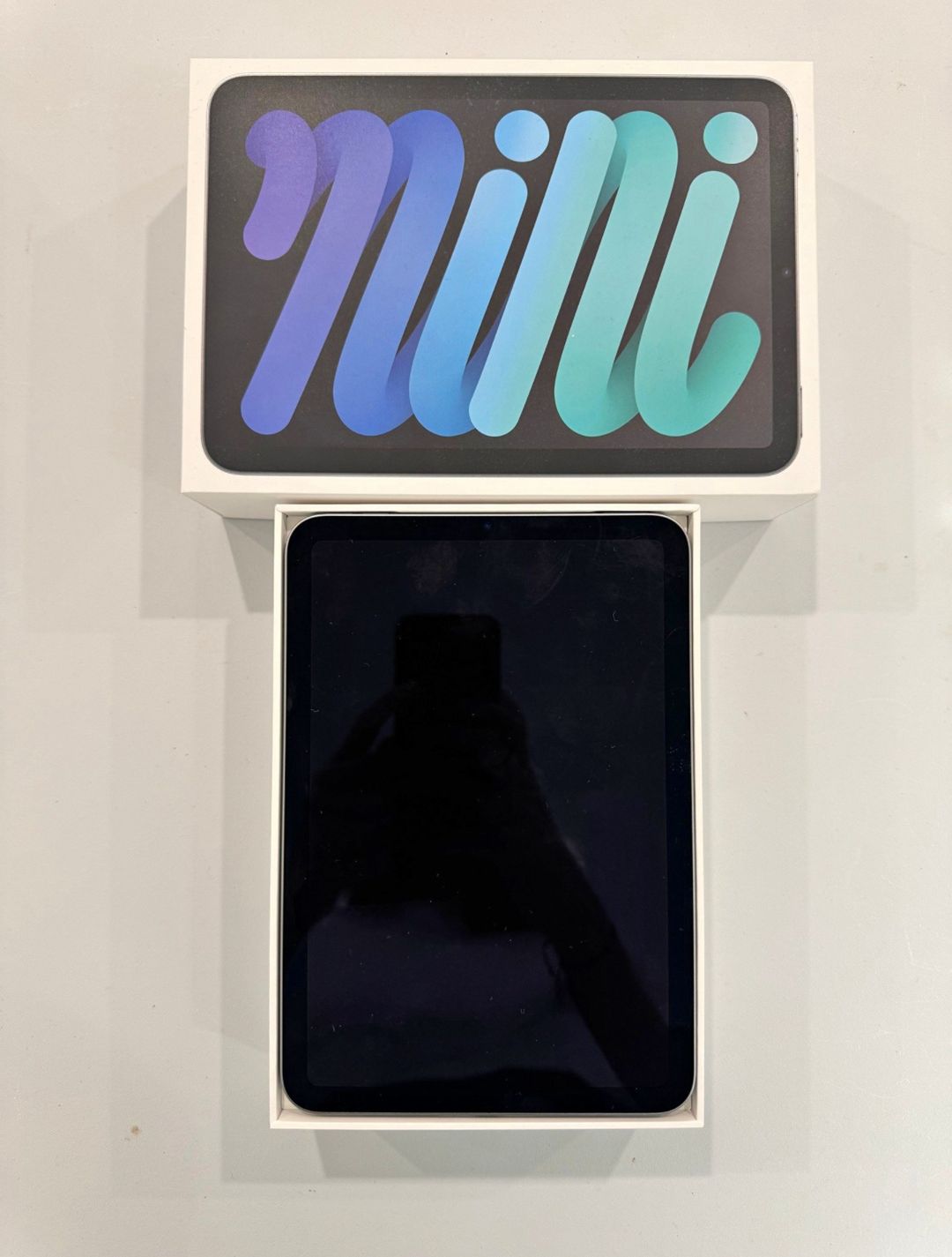 iPad mini Wi‑Fi 128GB - Gris sidéral