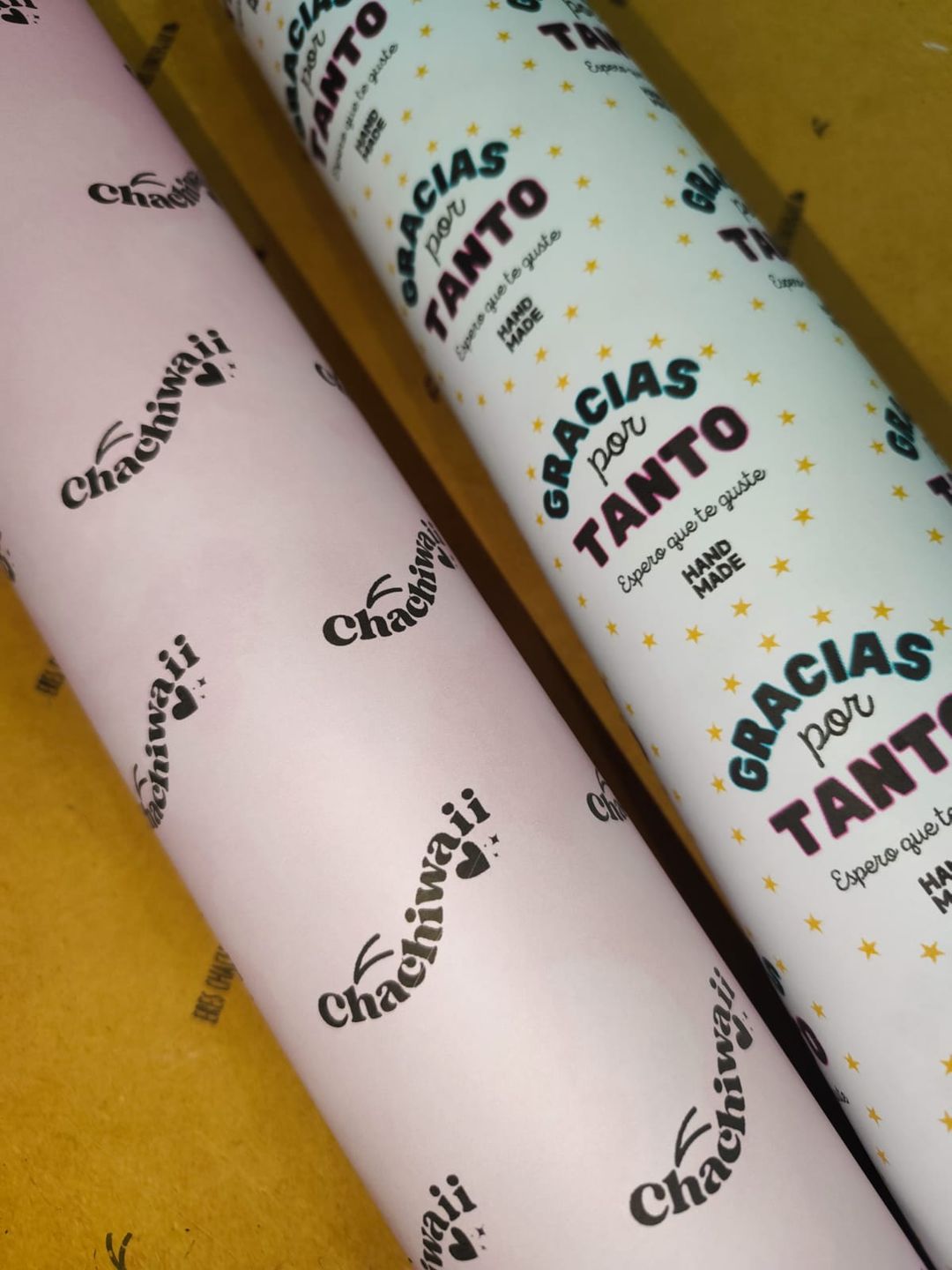 PAPEL DE ENVOLVER PERSONALIZADO