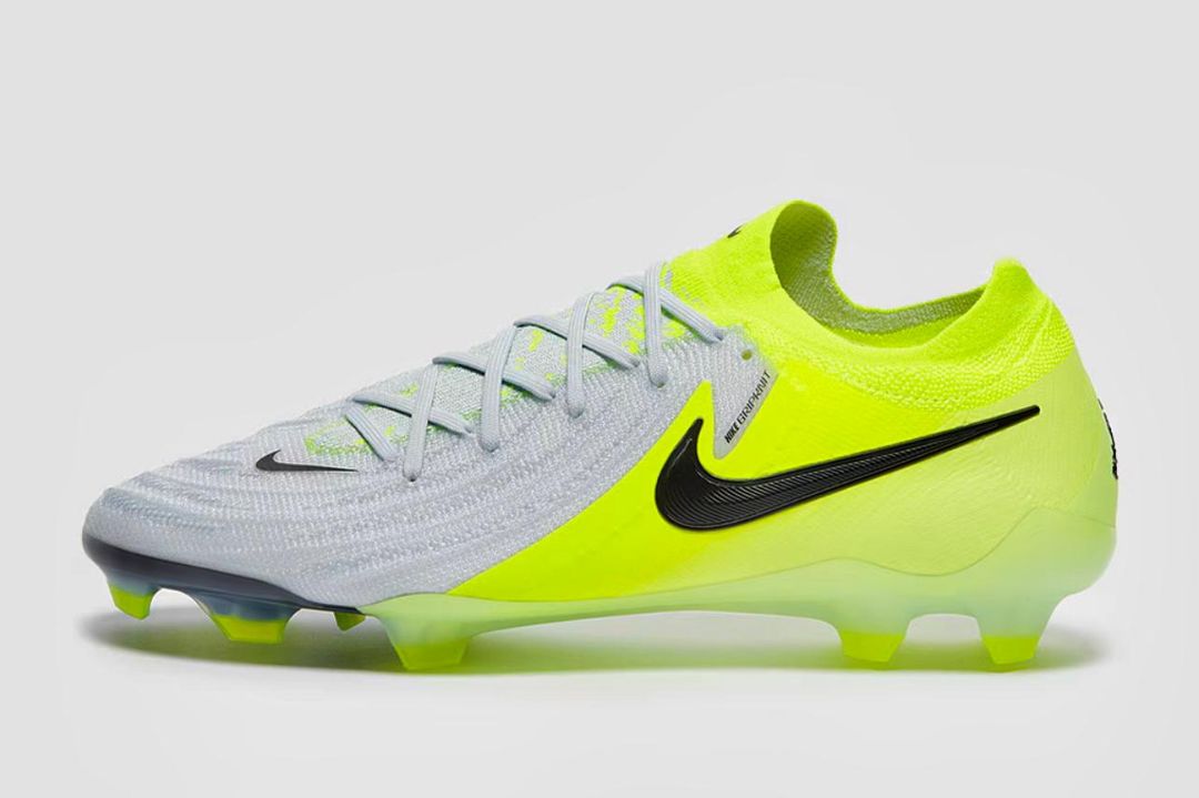 Nike Phantom 