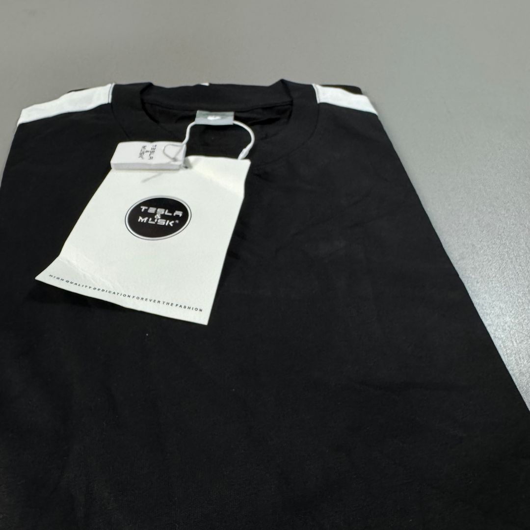 Mixed Apparel 