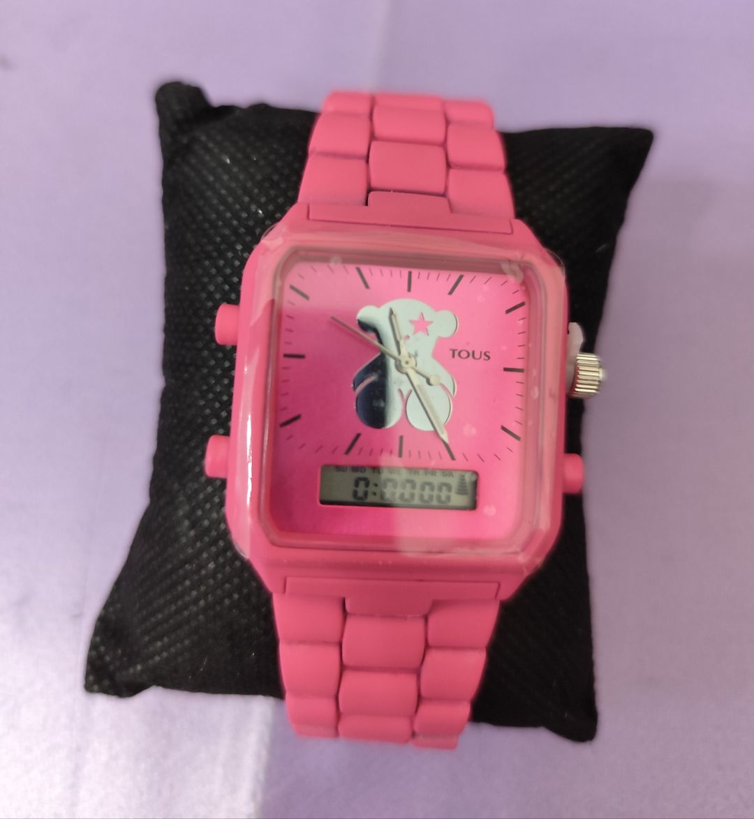 Reloj Oso, color rosa fucsia