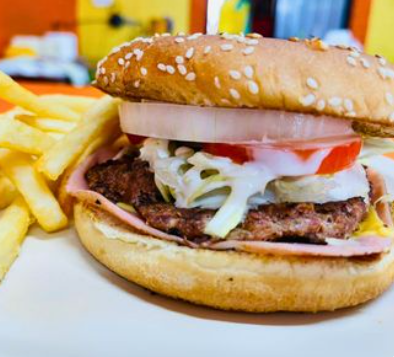 1 HAMBURGUESA CLÁSICA + 1 REFRESCO (400ml)