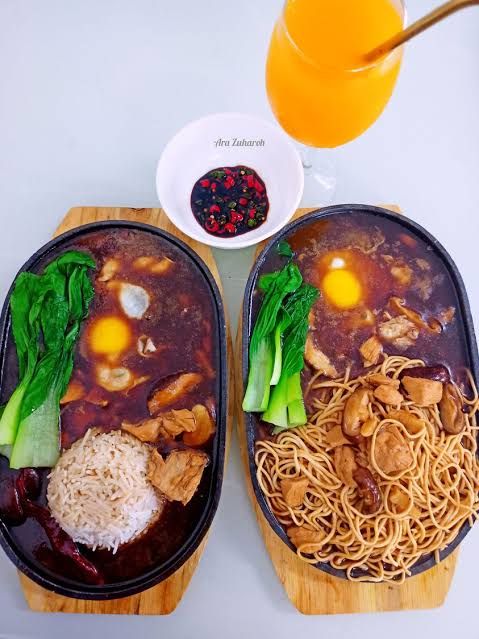 AYAM