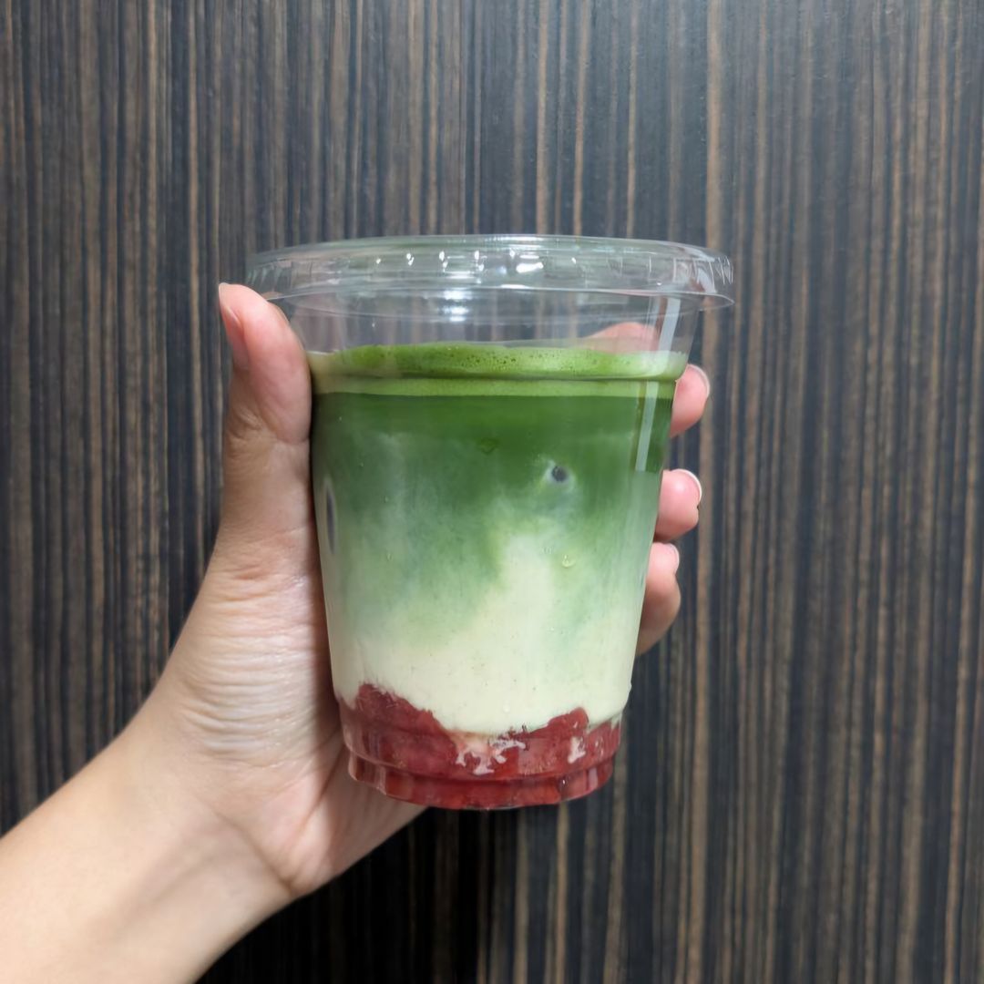 S-Berry Matcha Latte