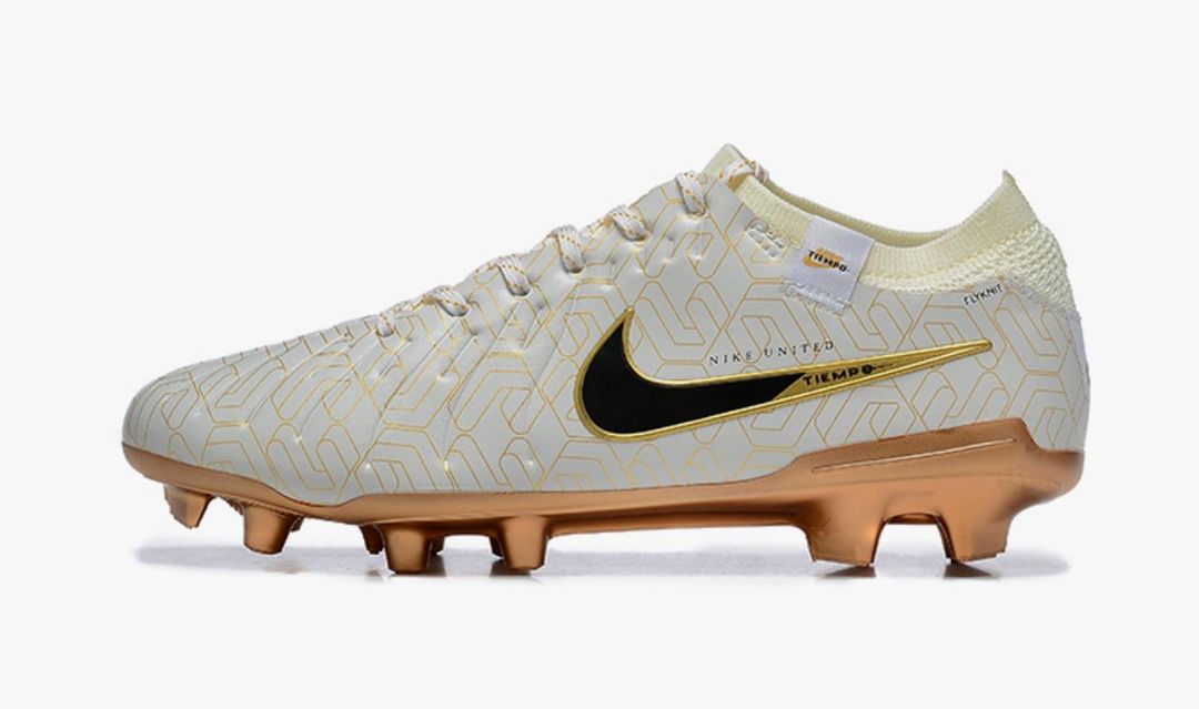 Nike Tiempo 