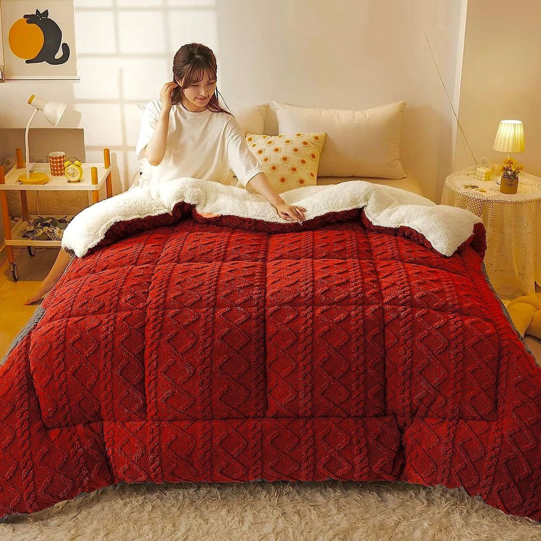 Geometric Sherpa Comforter Set