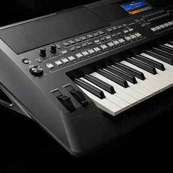 CLAVIER ARRANGEUR YAMAHA PSR-SX600