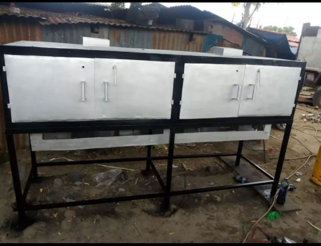 Oven ya Gesi ya mikate 50 
