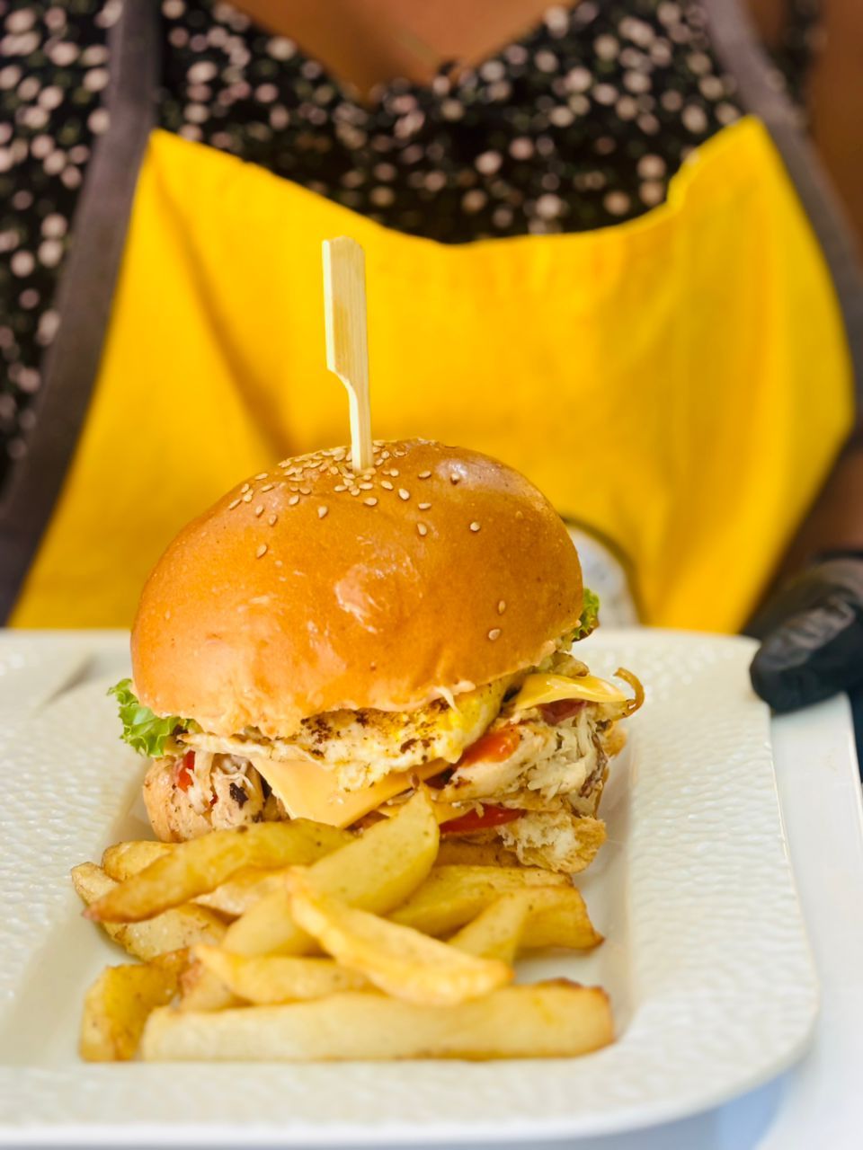 Hamburger au poulet + 1rafraichissement