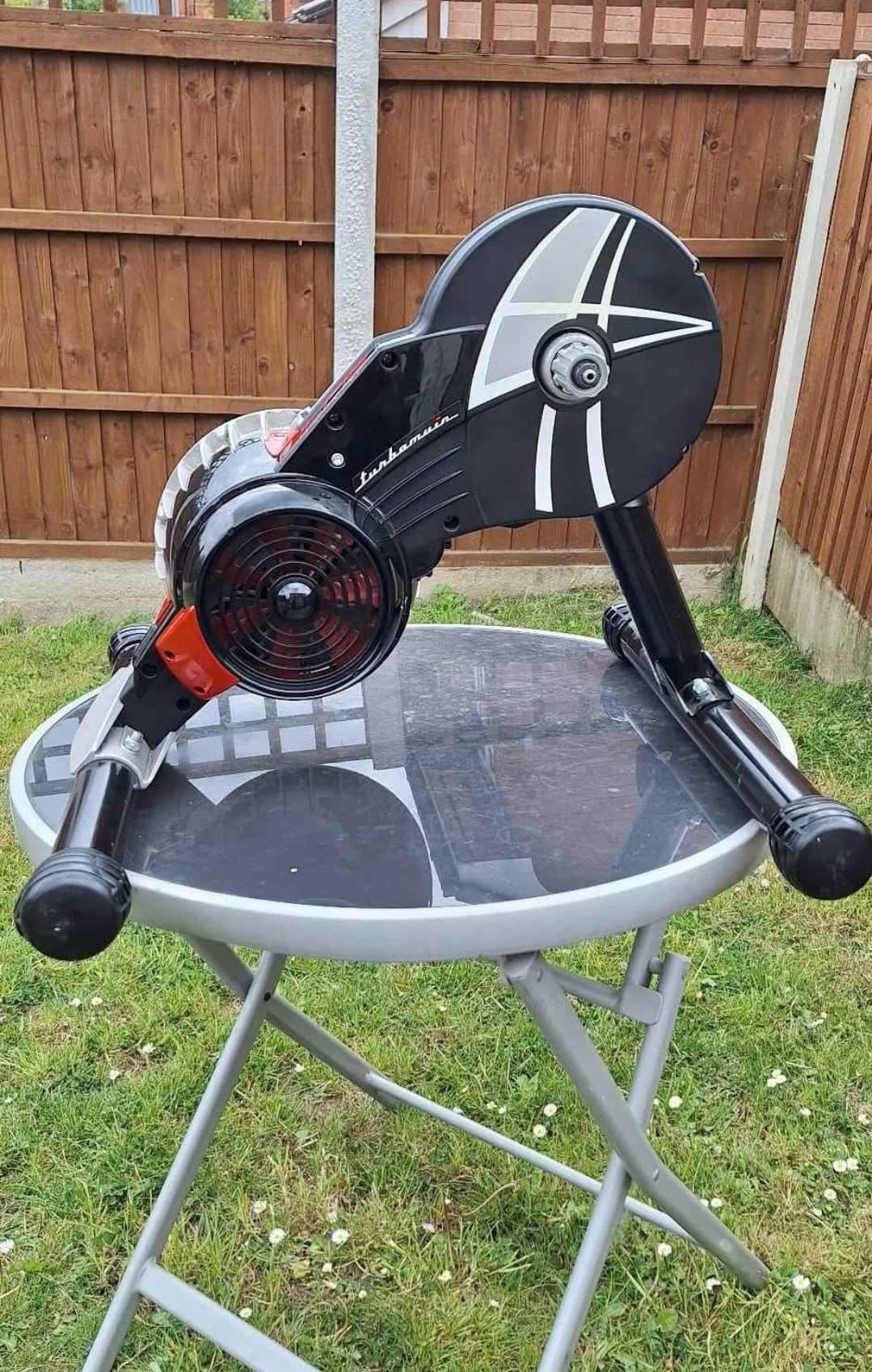 Elite Direct-Drive Indoor Trainer – Complete “Ready-to-Ride” Bundle