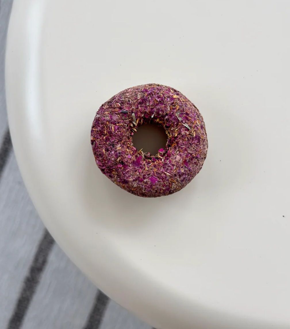 Rose hay donut [5cm]