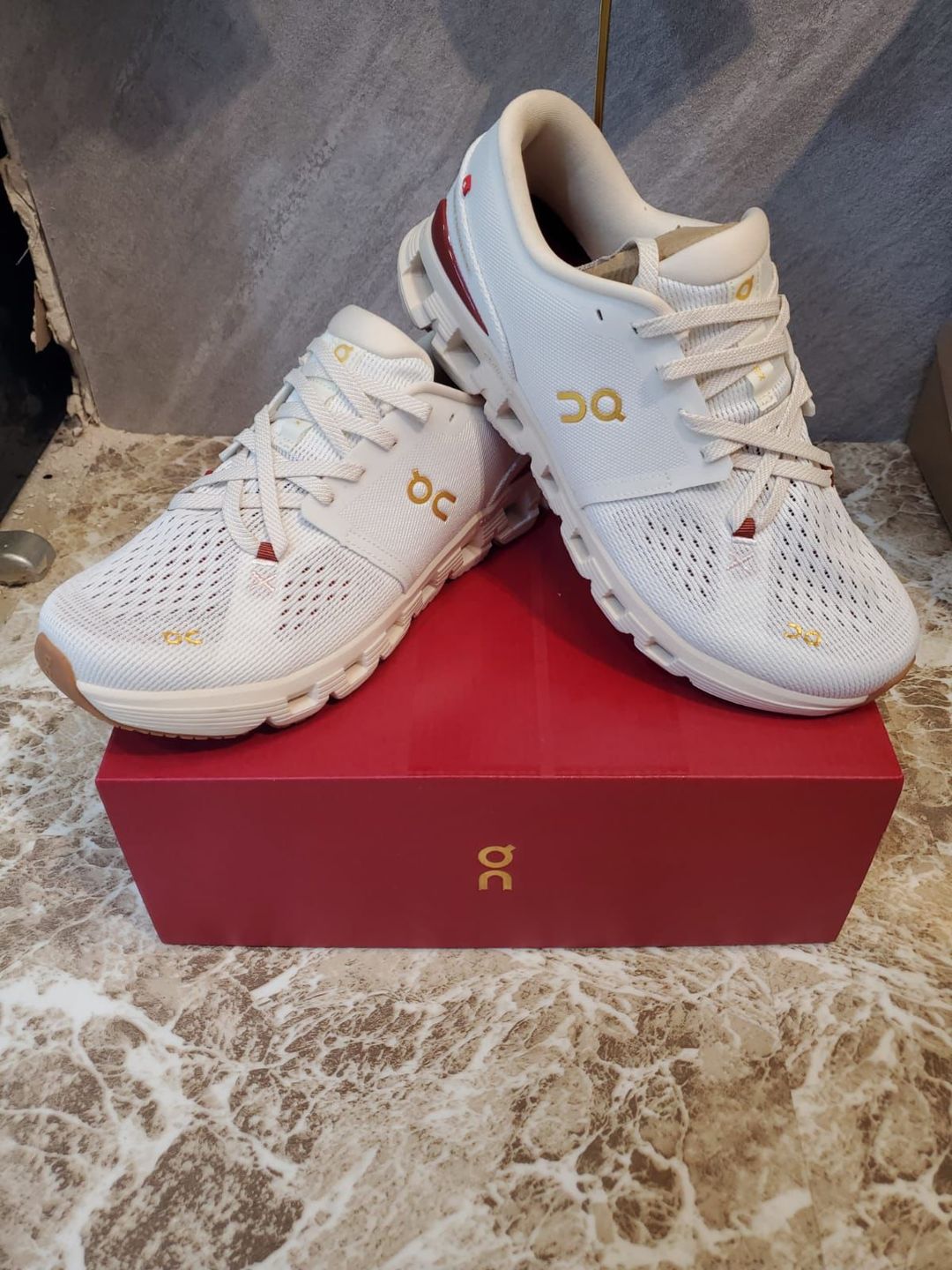 Oncloud X4 - pearl ivory