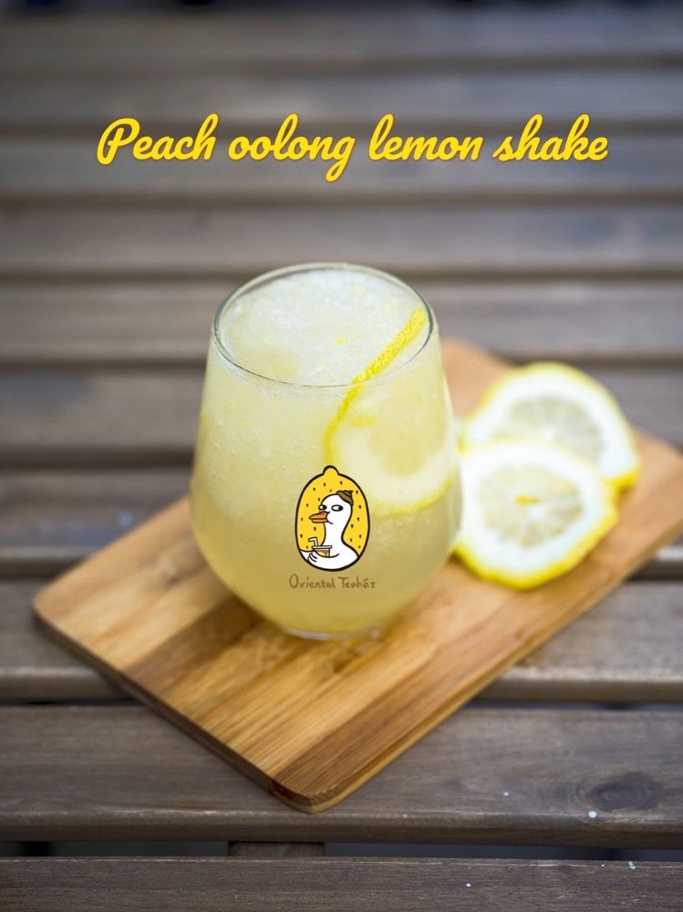 Peach Oolong Shake