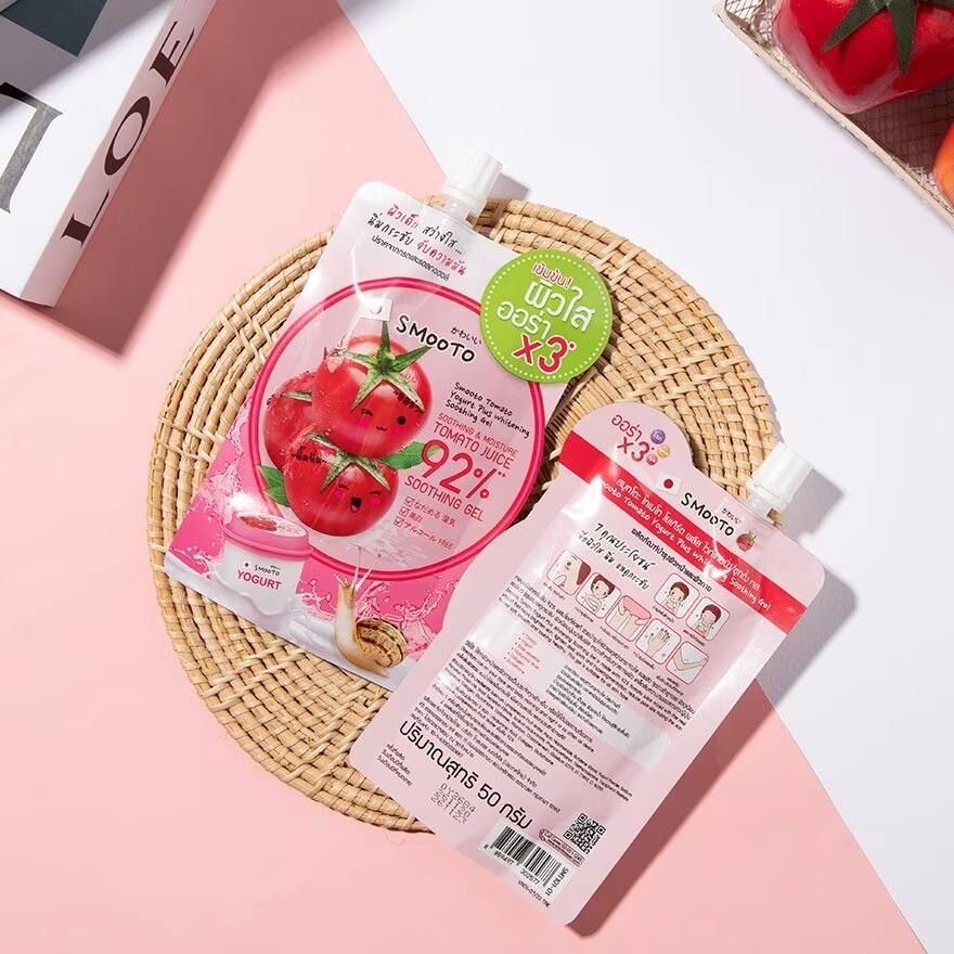 Smooto Tomato Yoghurt Plus Whitening Soothing Gel 92% (1 Box = 6 sachets)