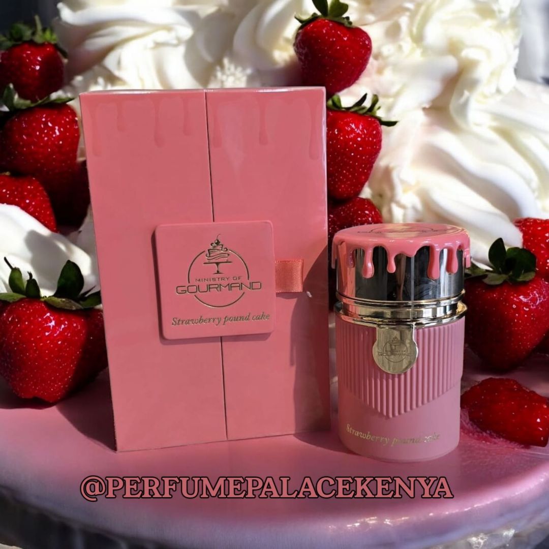 STRAWBERRY POUND CAKE